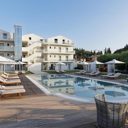 V Luxury Suites Kanáli Kültér fotó