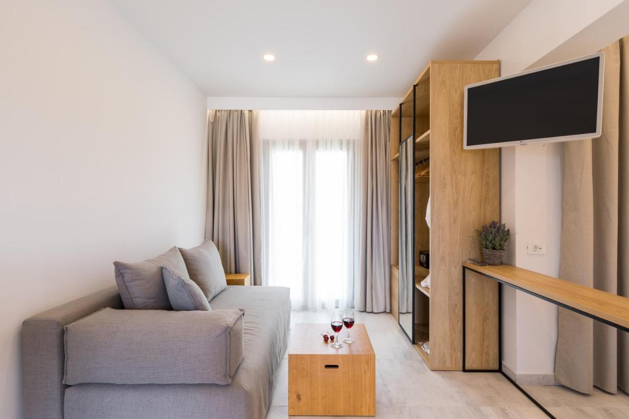 V Luxury Suites Kanáli Kültér fotó
